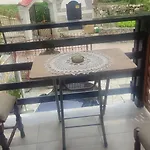 Erda Lakeside Bed & Breakfast Lini