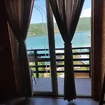 Erda Lakeside Lini