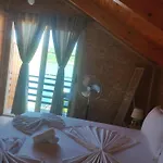 Erda Lakeside 3* Lini