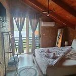Erda Lakeside Bed & Breakfast 3*