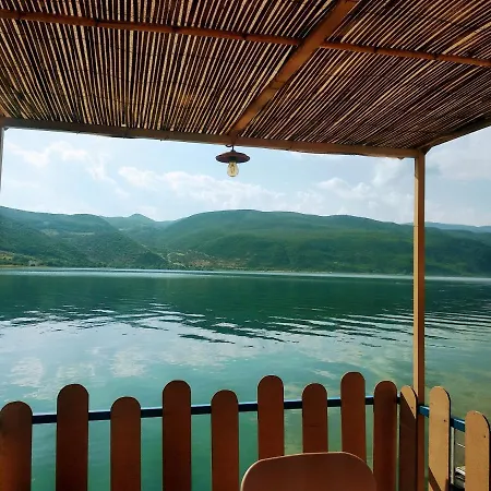 Bed & Breakfast Erda Lakeside Lini