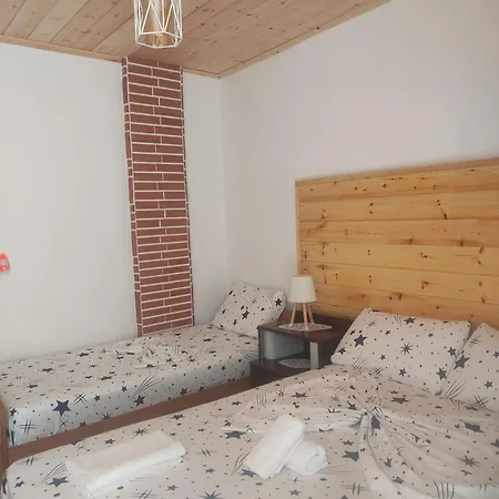 Erda Lakeside Couette-café Lini