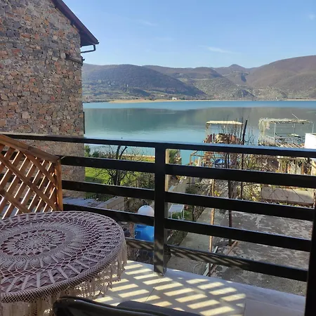 Bed & Breakfast Erda Lakeside *