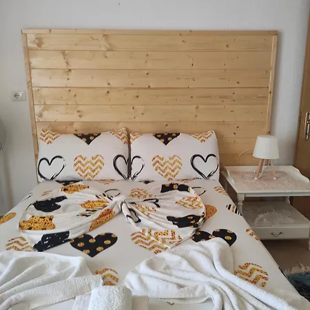 Erda Lakeside Bed & Breakfast Lin