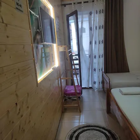 Erda Lakeside فندق مبيت وإفطار