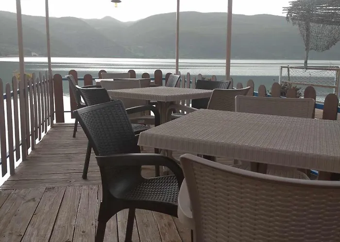 Couette-café Erda Lakeside Lini