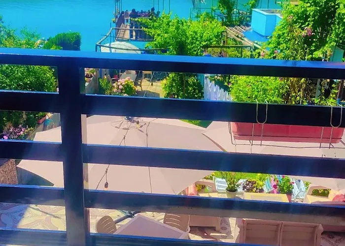 Erda Lakeside 住宿加早餐酒店